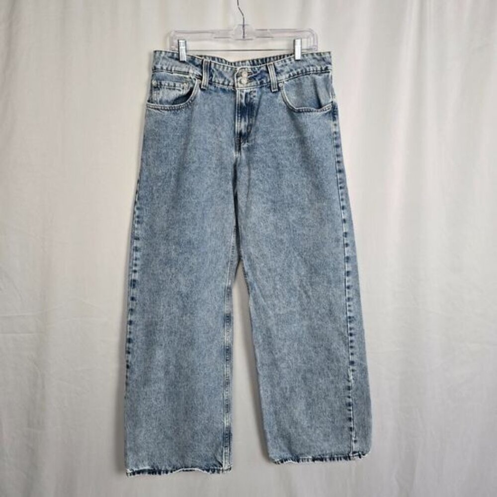 Levi's Superlow Loose Jeans Women's 34 x 30 (tag 32x32) Blue Light Wash Wide Leg